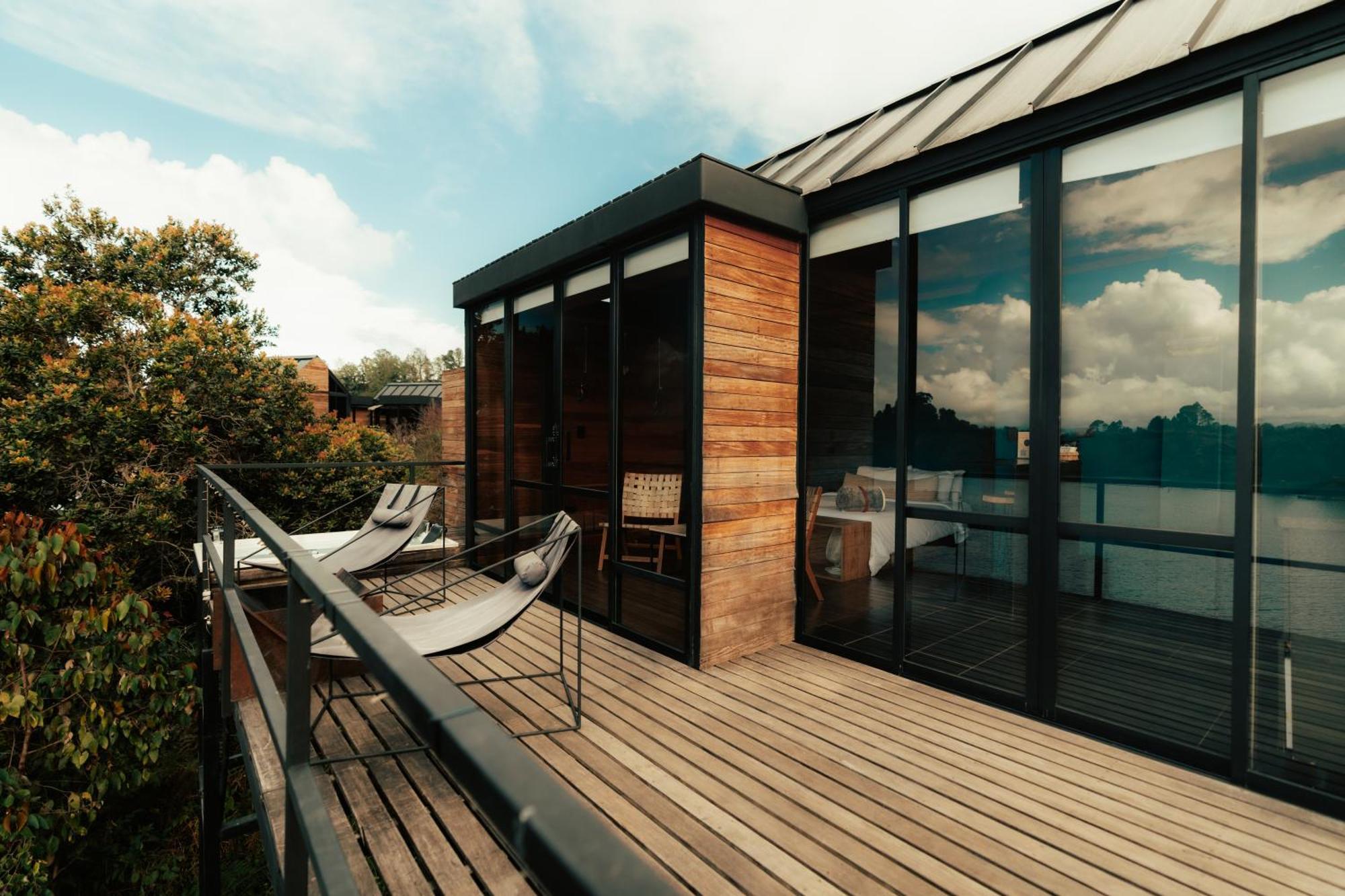 The Boato Hotel Guatapé 외부 사진 The roof terrace